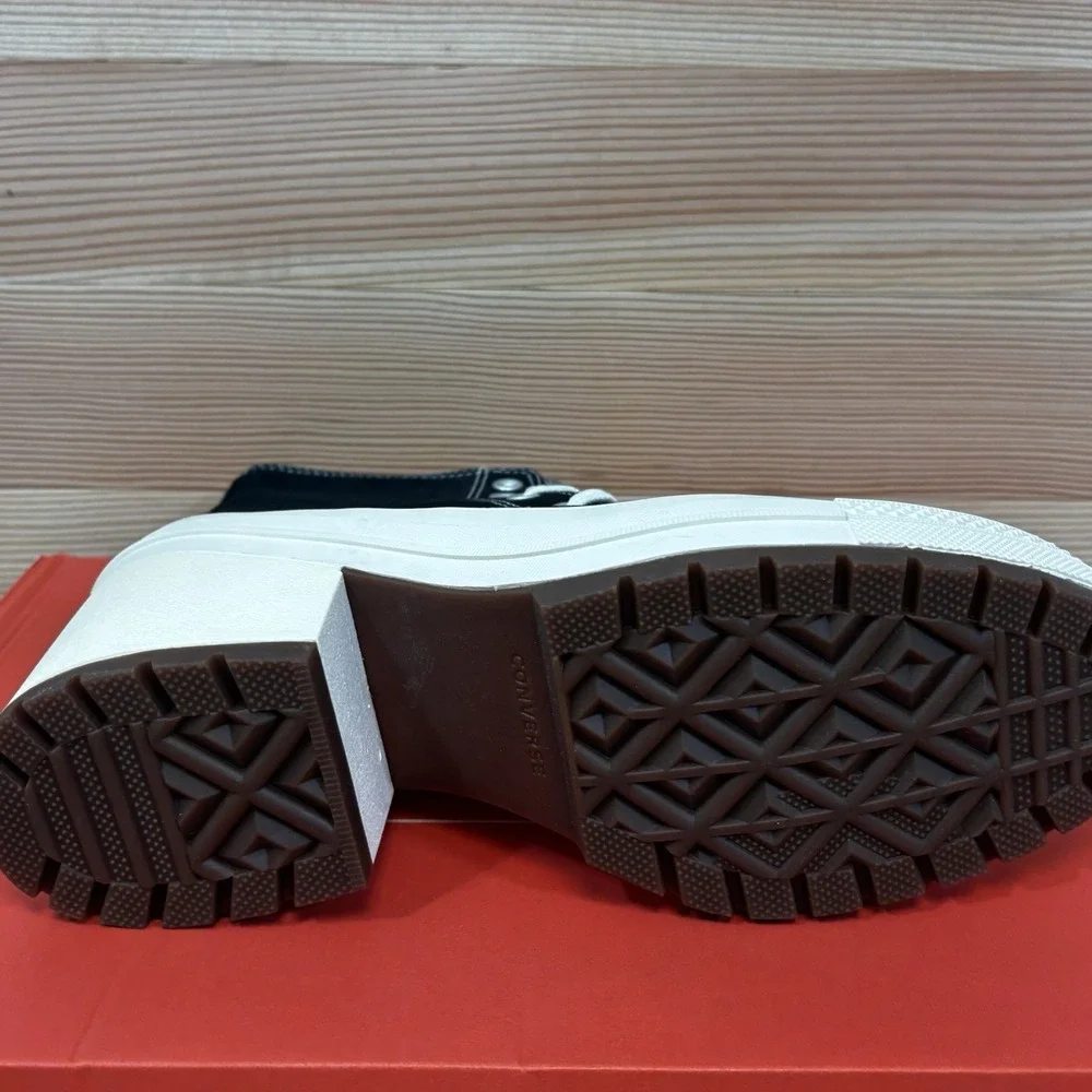 Converse brand new